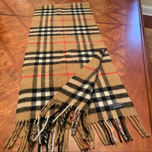 Burberry Other - Burberry Wool Scarf
